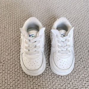 🤍 Nike Air Force 1 sz 5c 🤍